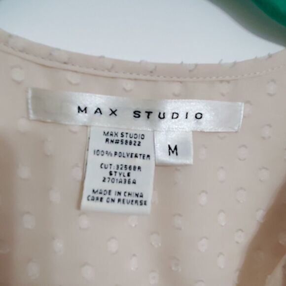 MAX STUDIO Womens M creme polyester dots sheer top - Picture 3 of 3